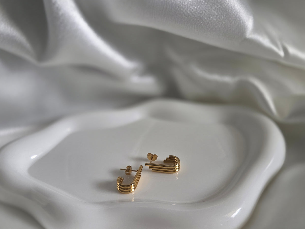 Aura Earrings