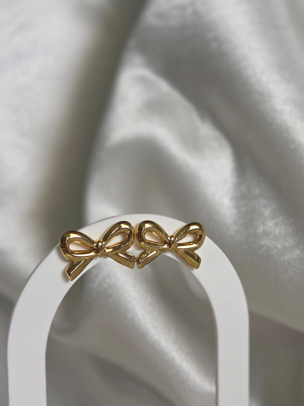 Bow Earrings