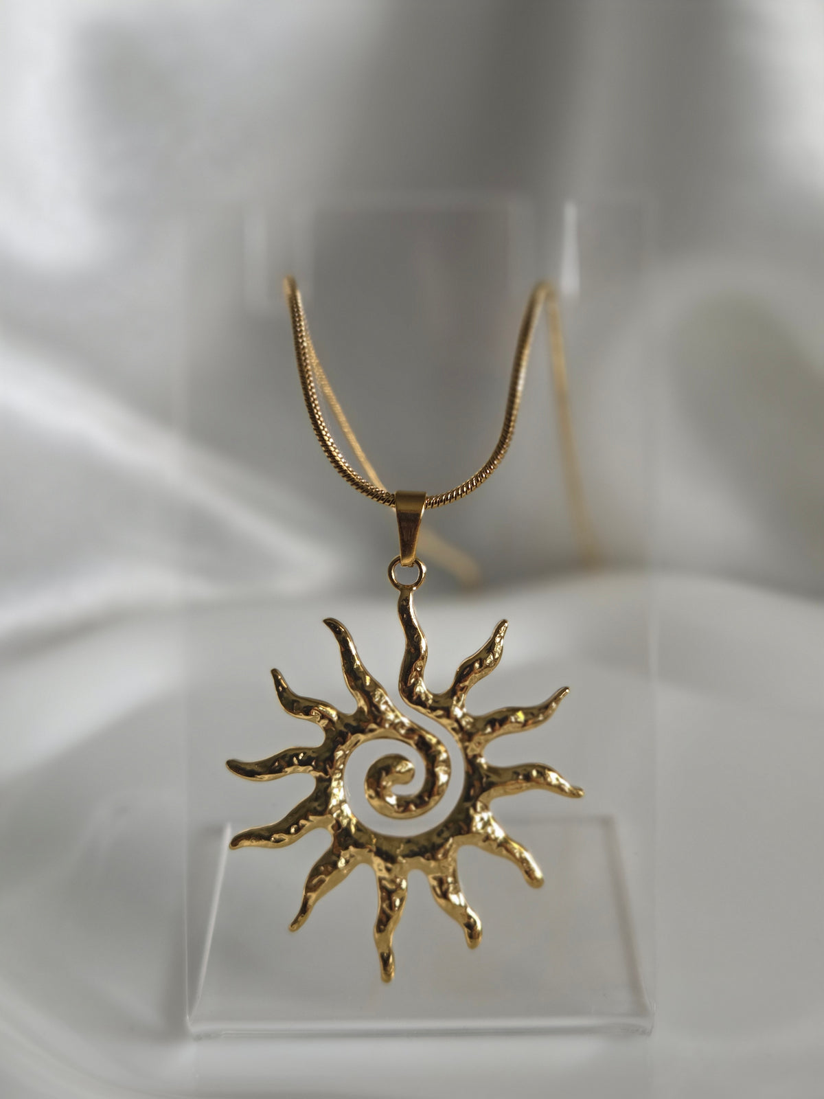 Solecito Necklace