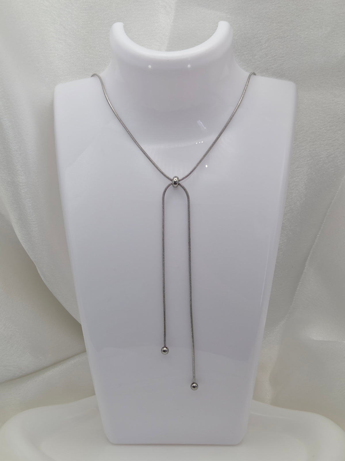 Trazo Silver Necklace