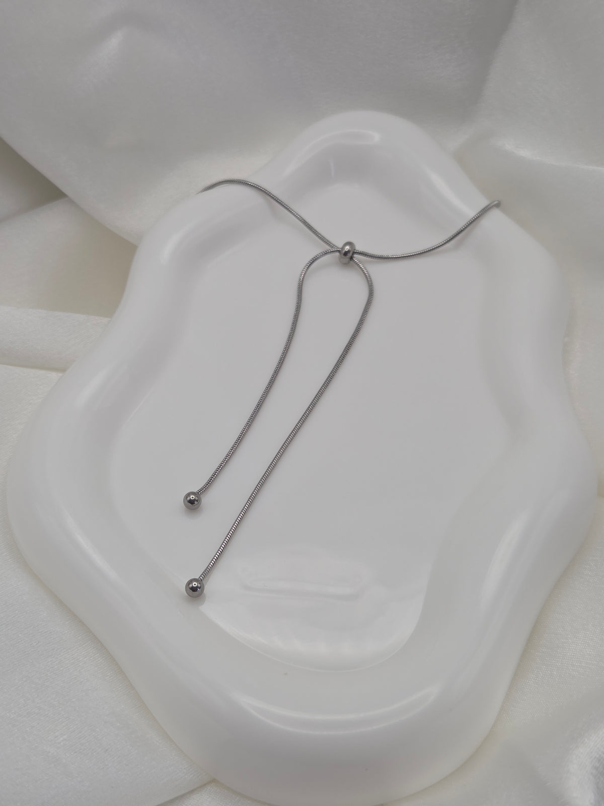 Trazo Silver Necklace