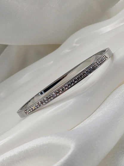 Lumm Silver Bracelet