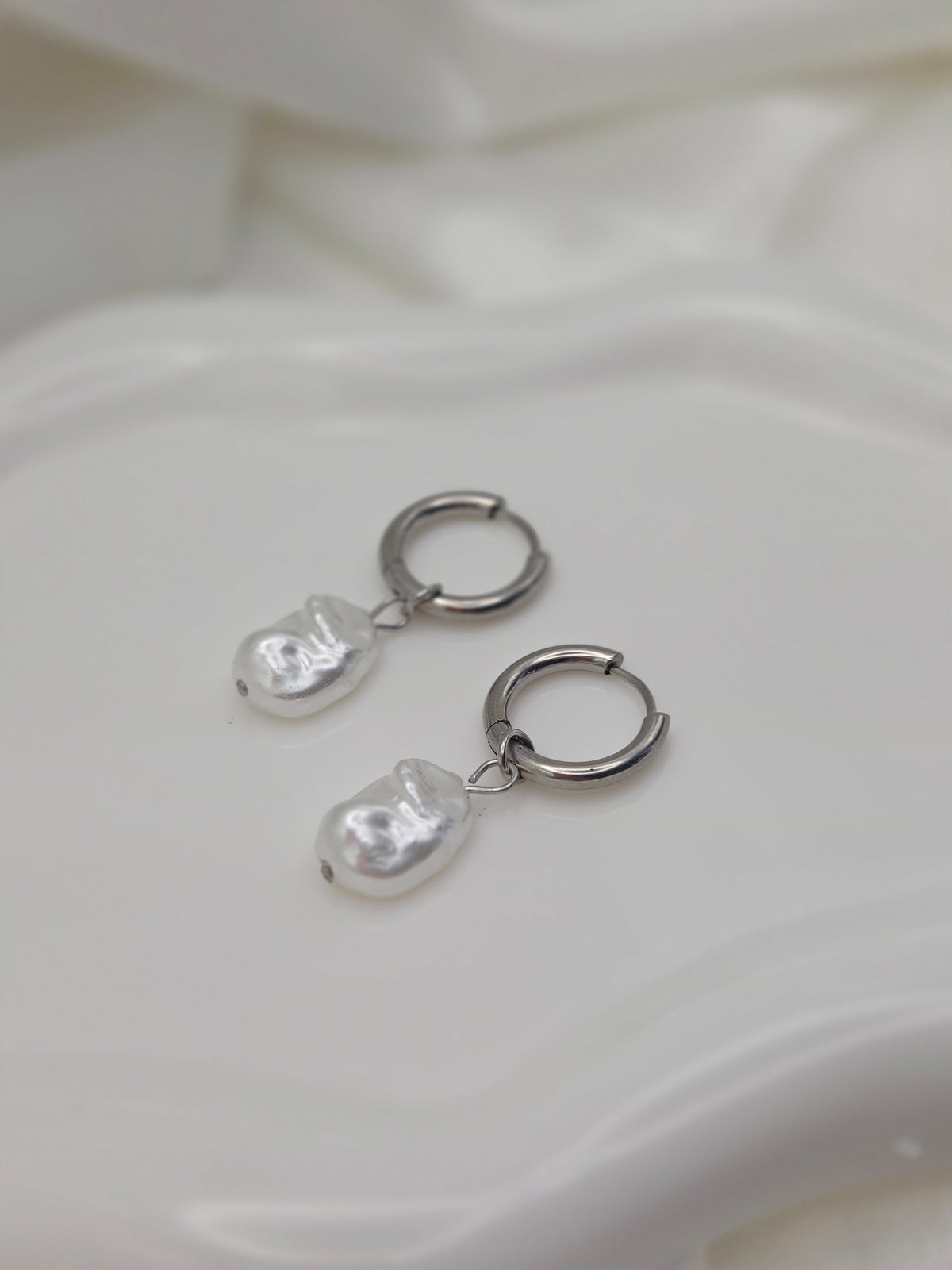 Perle Earrings