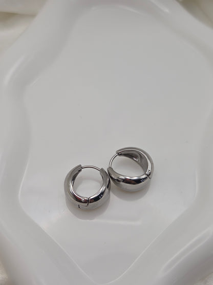 Auri Earrings