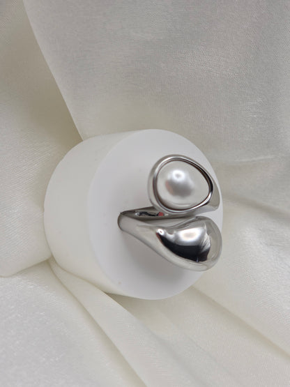 Elara Silver Ring