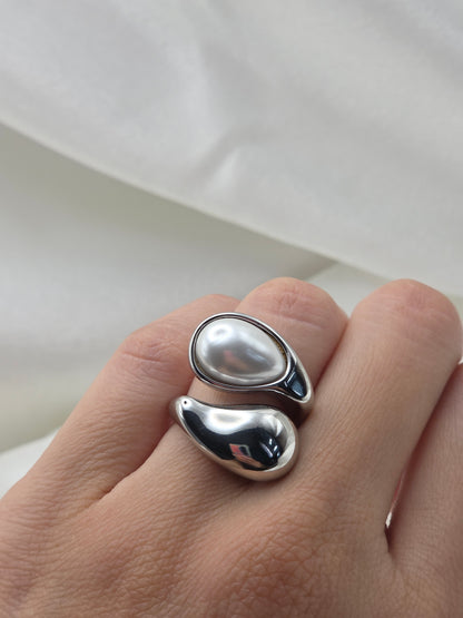 Elara Silver Ring