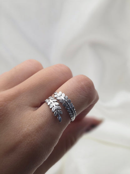 Avea Silver Ring