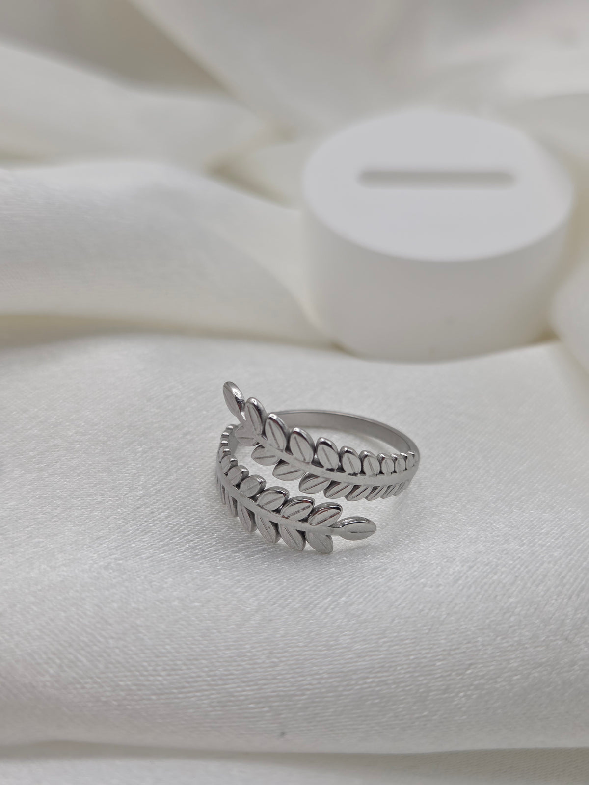 Avea Silver Ring