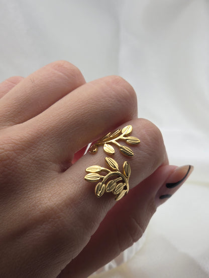 Leaf Gold Ring