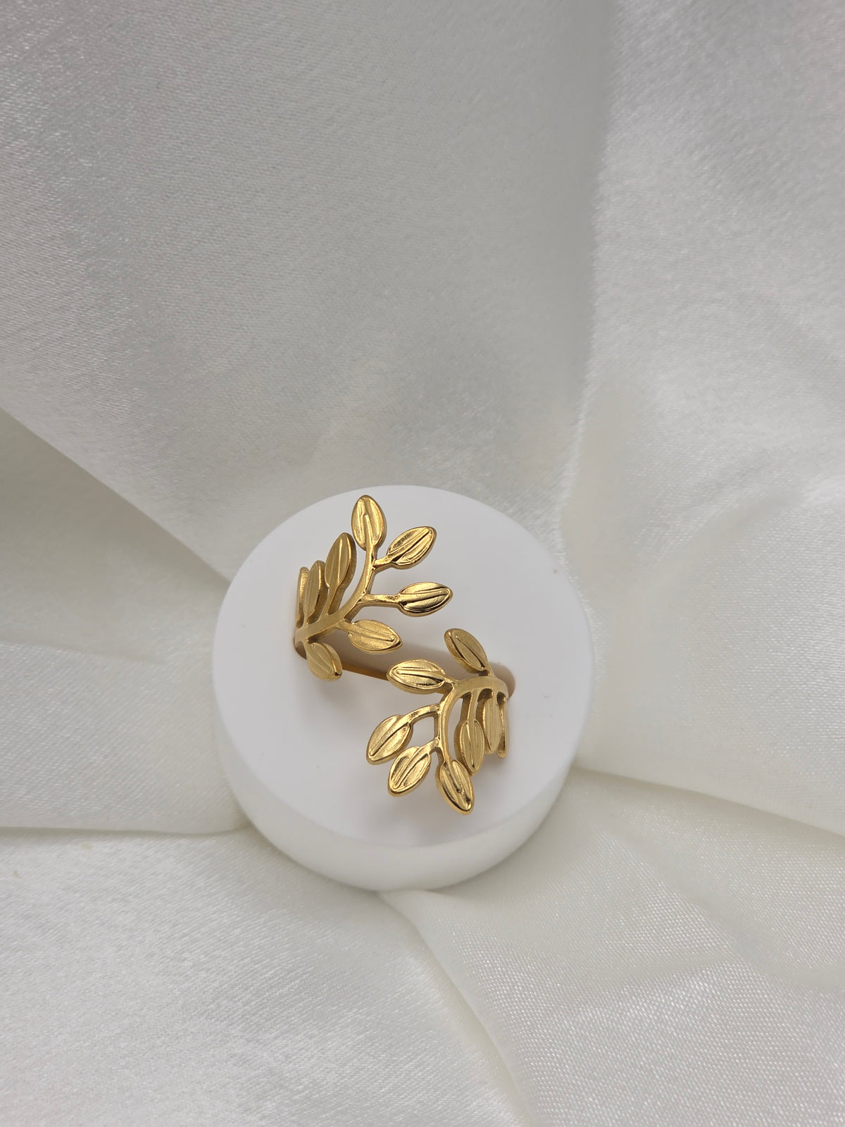 Leaf Gold Ring